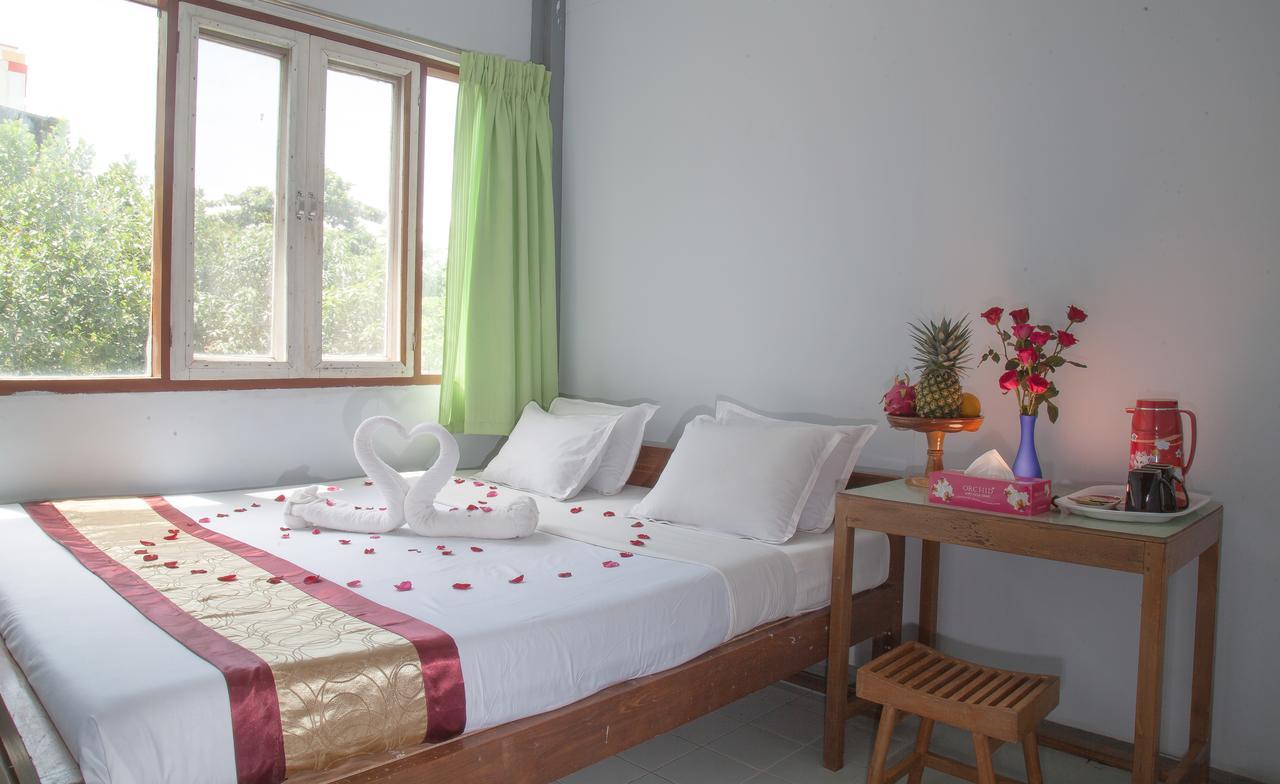 Mother Land Inn 2 Rangoon Eksteriør billede