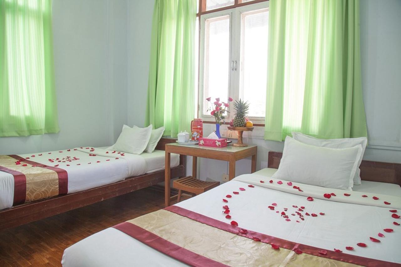 Mother Land Inn 2 Rangoon Eksteriør billede